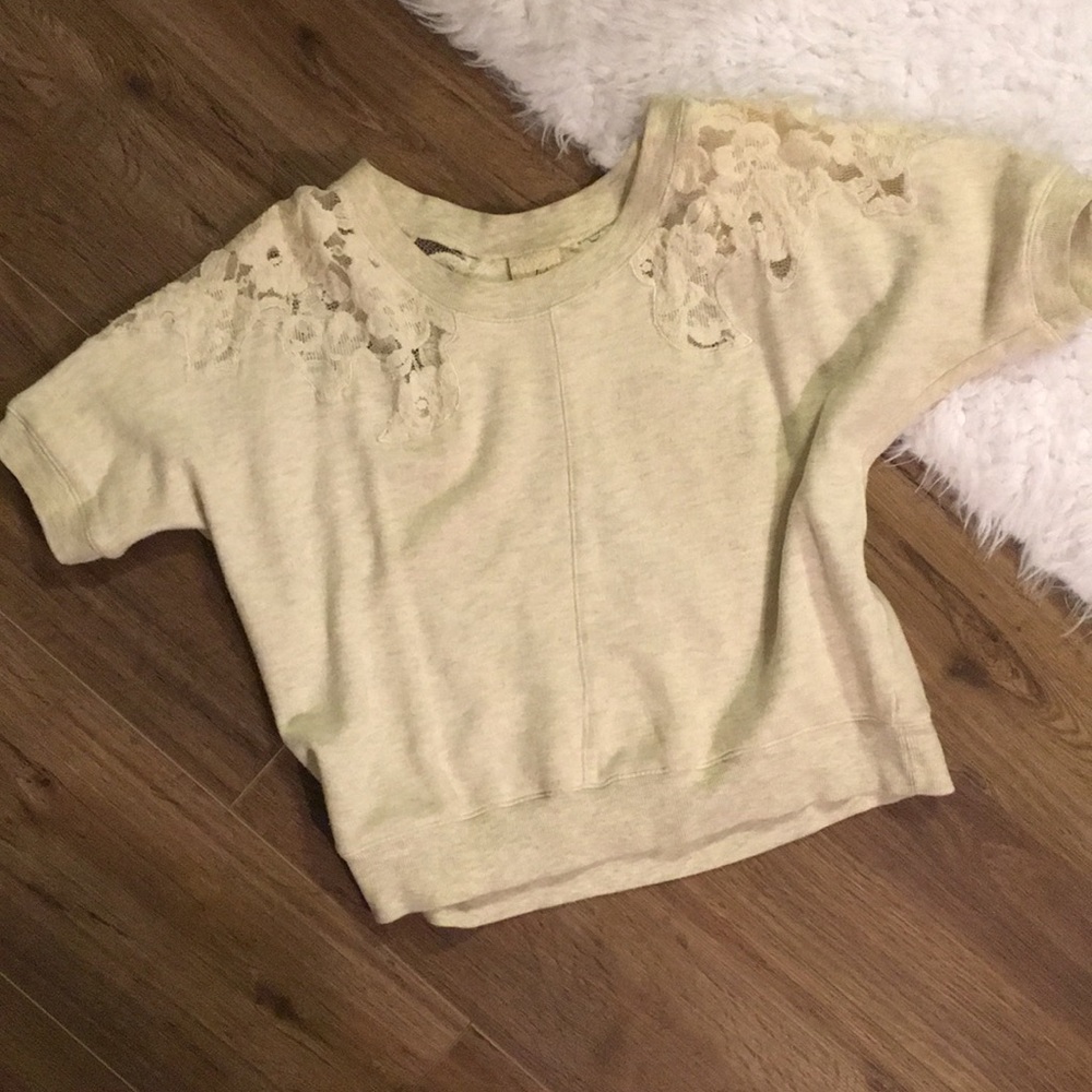 Daytrip short sleeved sweater